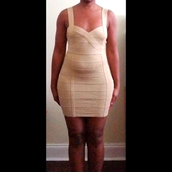 🆕 LISTING!! HMS GOLD SHIMMER CRISSCROSS BUST ZIPPER BANDAGE DRESS - Picture 11 of 15